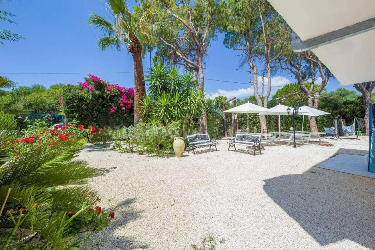 Suite House L'Isola Che Non C'E Fontane Bianche Eksteriør bilde