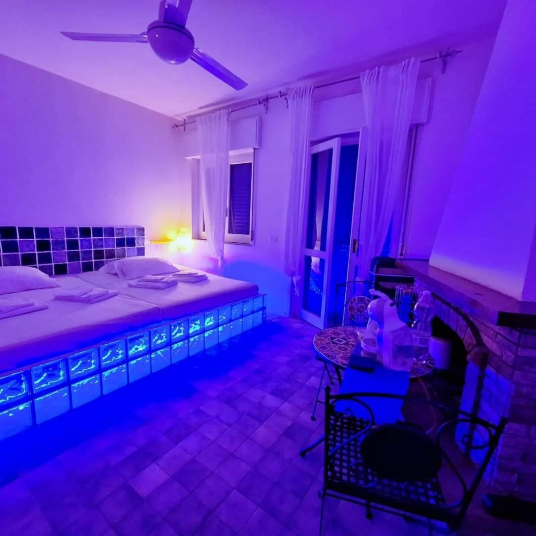 Suite House L'Isola Che Non C'E Fontane Bianche Eksteriør bilde